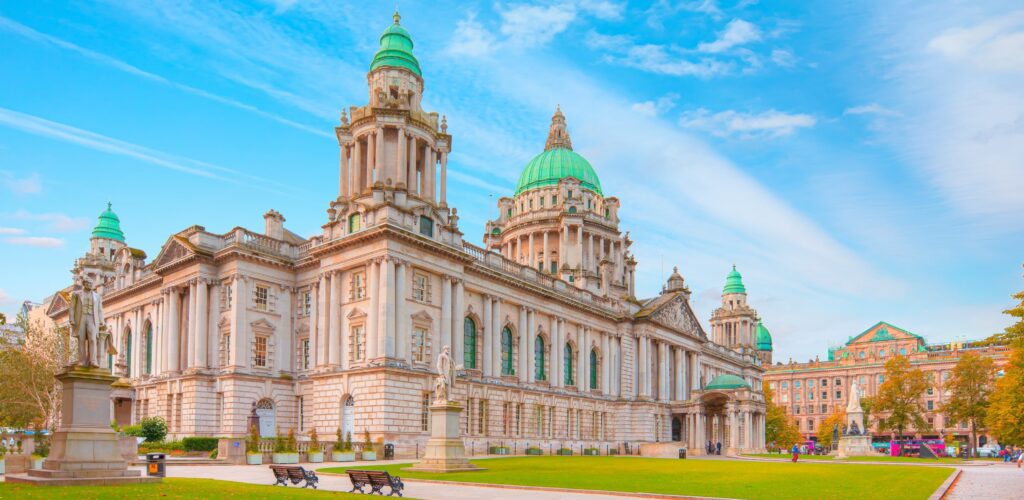 Le Belfast City Hall - © muratart