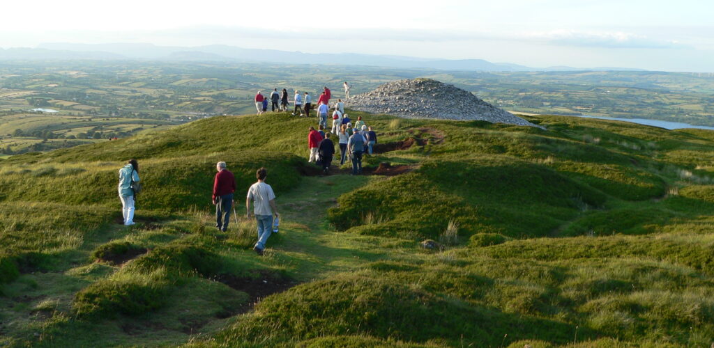 Les Carrowkeel Cairns - http://static.panoramio.com