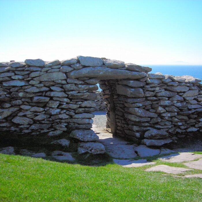 Le Dunbeg Fort - Jim Linwood - cc