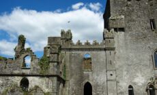 Le Leap Castle - © Nikki