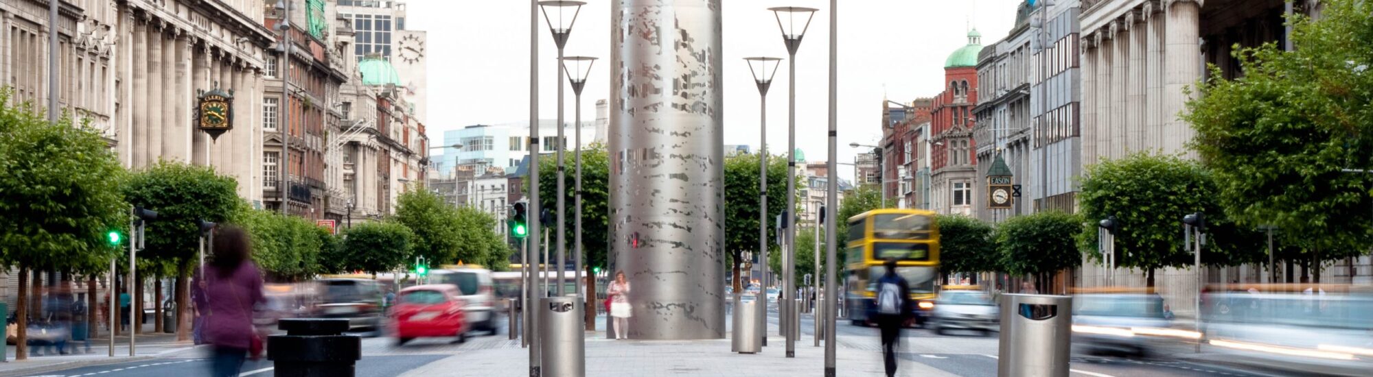 Le Spire sur O'Connell Street - John Flanagan - cc