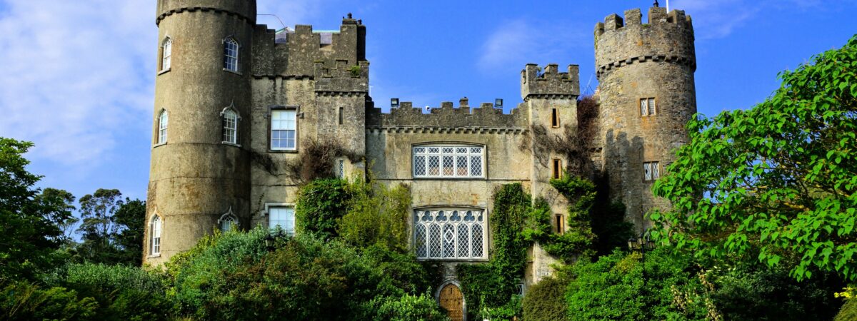 Le Malahide castle - © Jenifoto