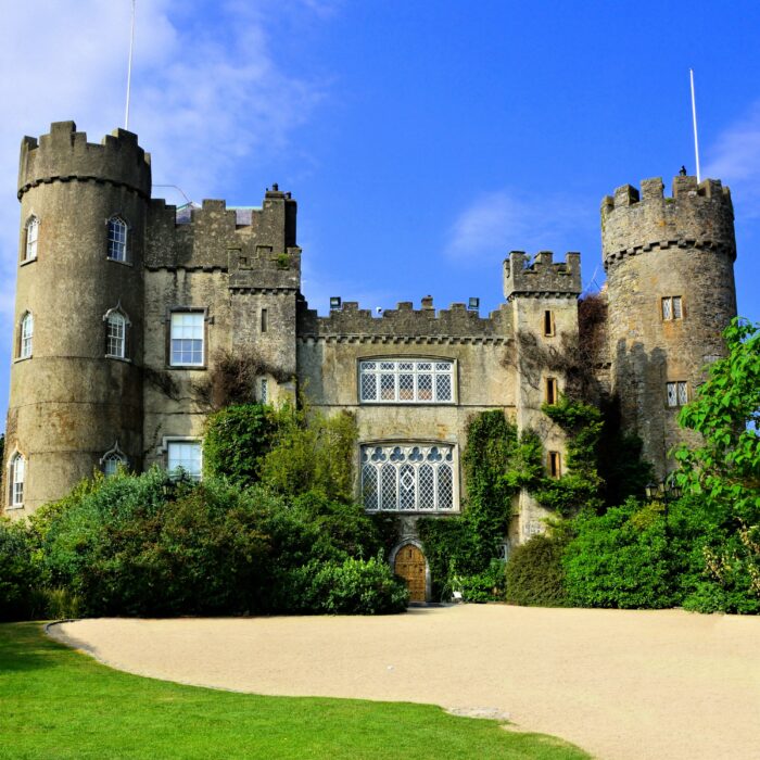 Le Malahide castle - © Jenifoto