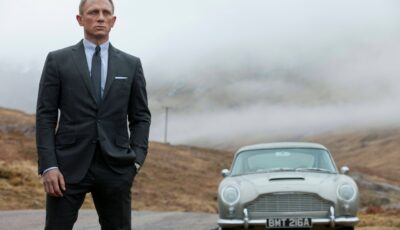 Daniel Craig
