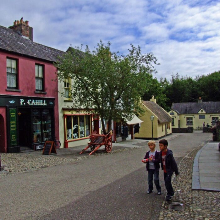 Le village du Bunratty Folk Park - nz_willowherb - cc