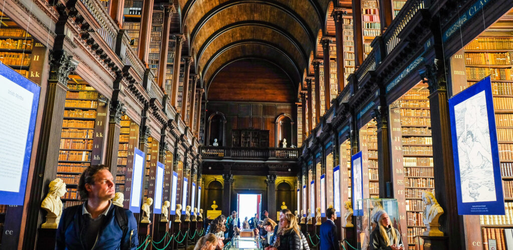 La Long Room - Bro. Jeffrey Pioquinto, SJ - cc