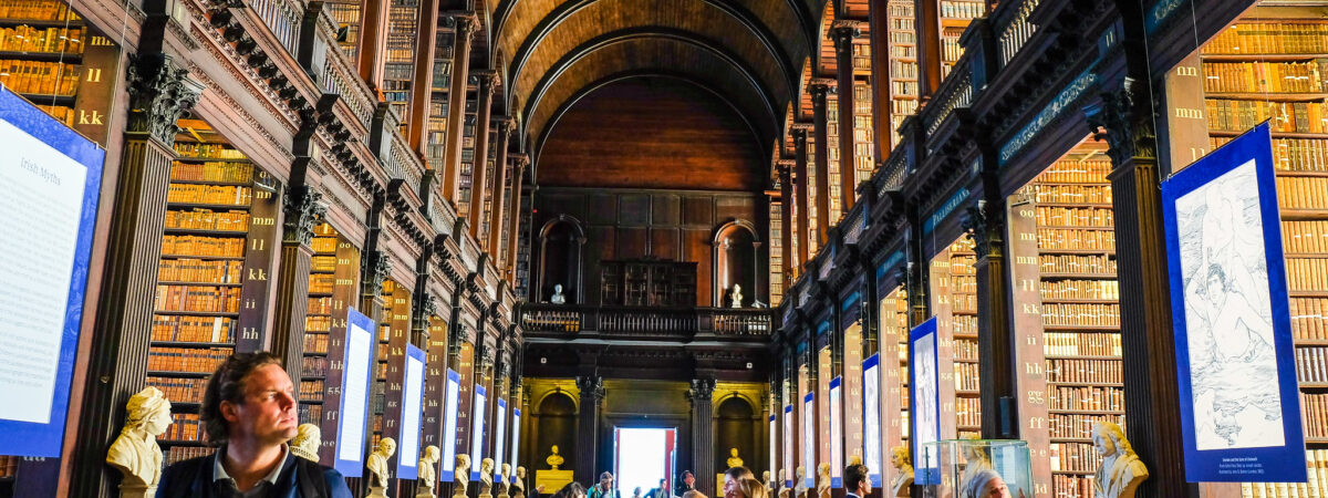La Long Room -  Bro. Jeffrey Pioquinto, SJ - cc