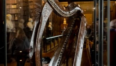 Harpe de Brian Boru - © EWY Media