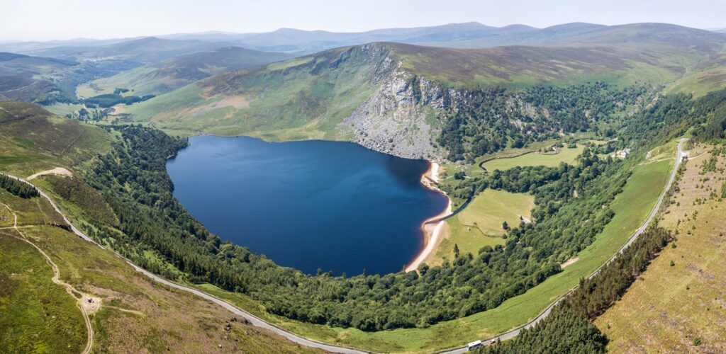 La Luggala Mountain et le Lough Tay - © Michael Bogner