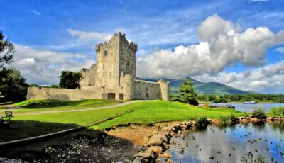 Ross castle - © robnaw