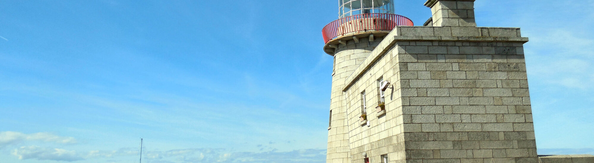 Le Howth lighthouse - fabeblau - cc