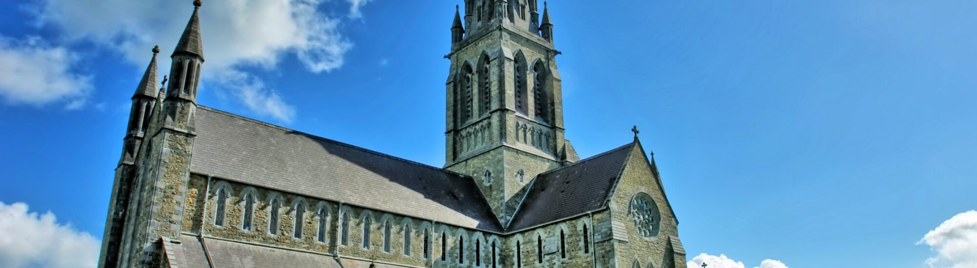 La St Mary's cathedral à Killarney - © robnaw
