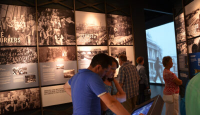 Le Titanic Belfast Experience - Miss Copenhagen - cc