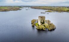 Le Cloughoughter castle - © John