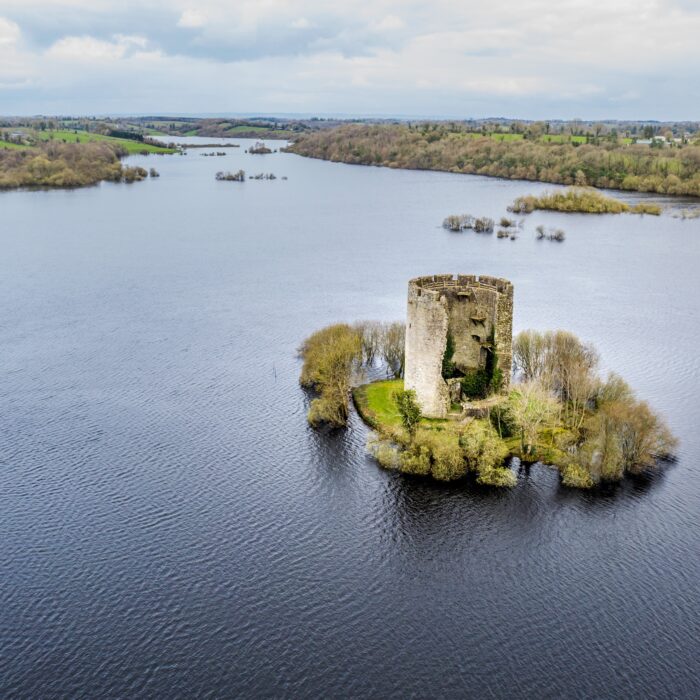 Le Cloughoughter castle - © John