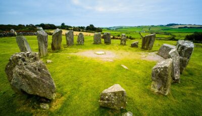 Drombeg stone circle - © Yggdrasill