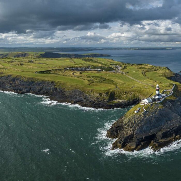 Le phare de Old Head - ©Tourism Ireland photgraphed by John Miskelly