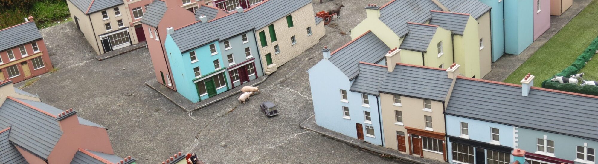 Le West Cork Model Village - Sinead McCarthy