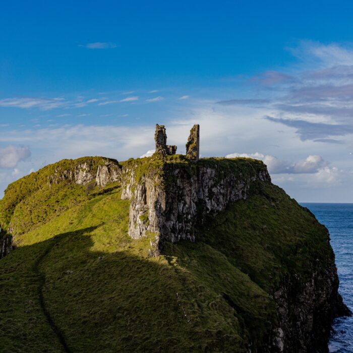 Le Dunseverick castle - © stevie