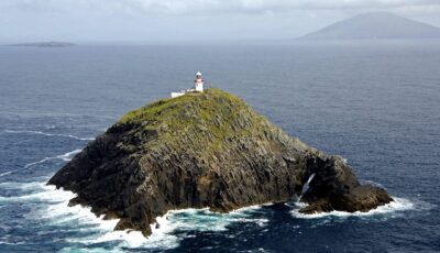 Le Blackrock Mayo - https://marinas.com
