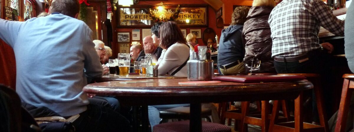 Un irish pub - Irish Jaunt - cc