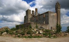 Le Athcarne Castle - Mike Searle - cc