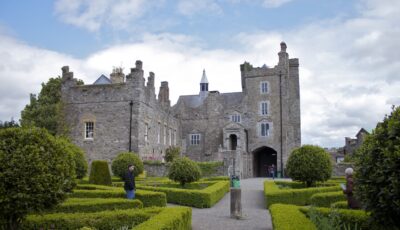 Le Drimnagh Castle