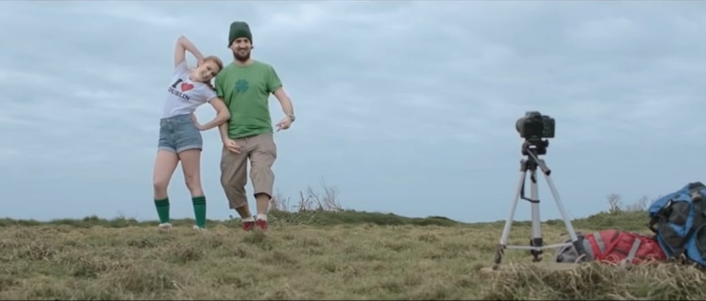 Pub Transavia pour Dublin, avec Alison Wheeler et Ludovik