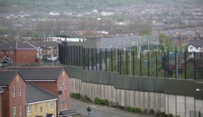 Les Peace Walls - Jordi Gabarró Llop - cc