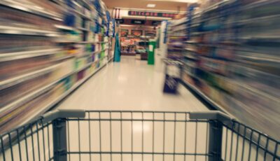 Un supermarché – Gabriela Pinto – cc