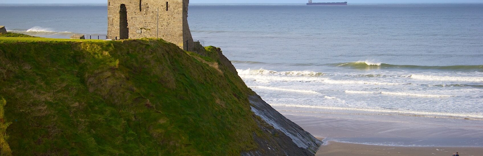 Le Ballybunion castle - Neil Tackaberry - cc