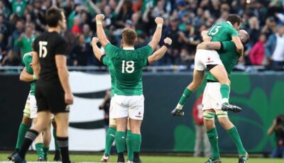 L'Irlande l'emporte sur les All Blacks