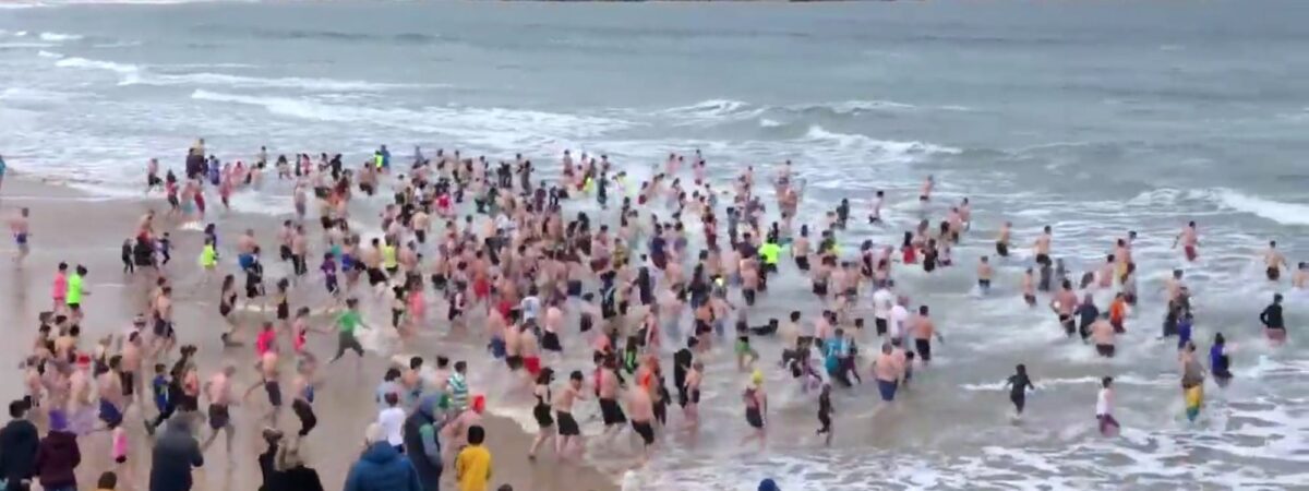 Baignade glacée des irlandais en 2019