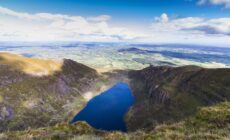 Le Coumshingaun lake - © Denis