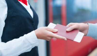 Un passeport - AboutImages
