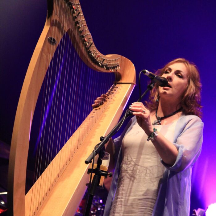 Moya Brennan - XIIIfromTOKYO - cc