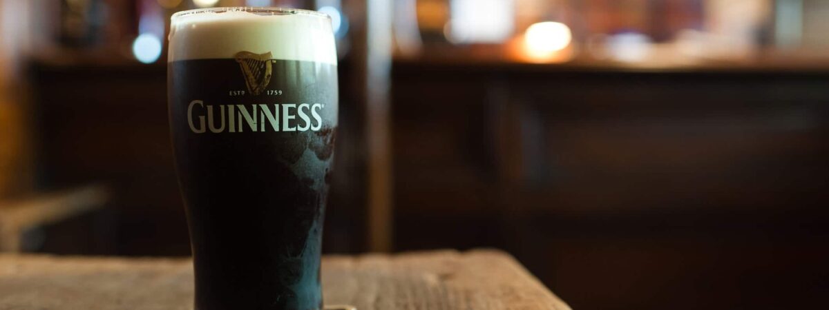 Une pinte de Guinness en Irlande