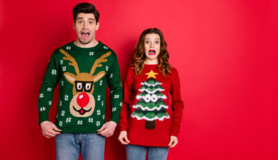 Des pulls moches de Noël