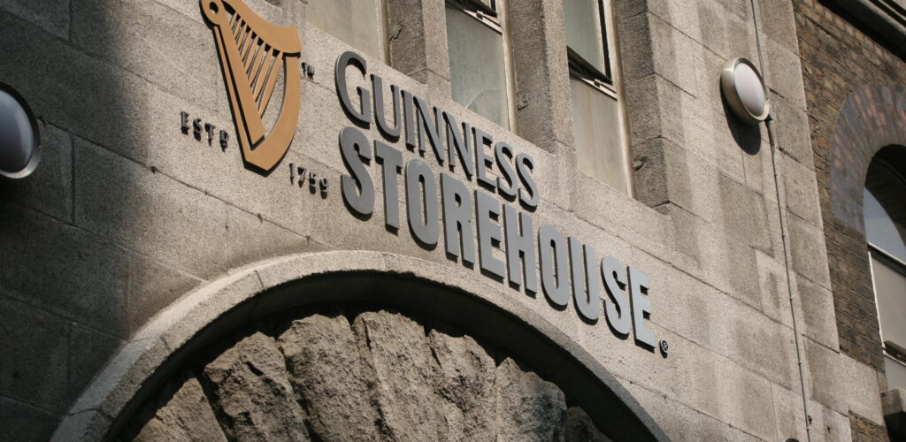 Entrée du Guinness Storehouse - Pam Corey - cc