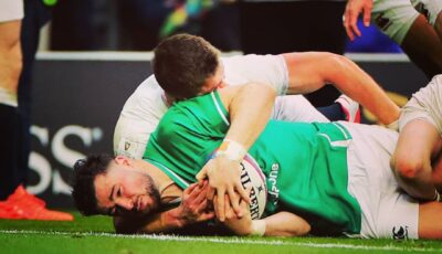 L'Irlande plaquée par l'Angleterre - @sixnationsrugby