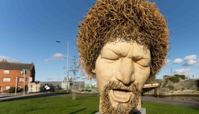 La statue de Luke Kelly sur Guild Street à Dublin - William Murphy - cc