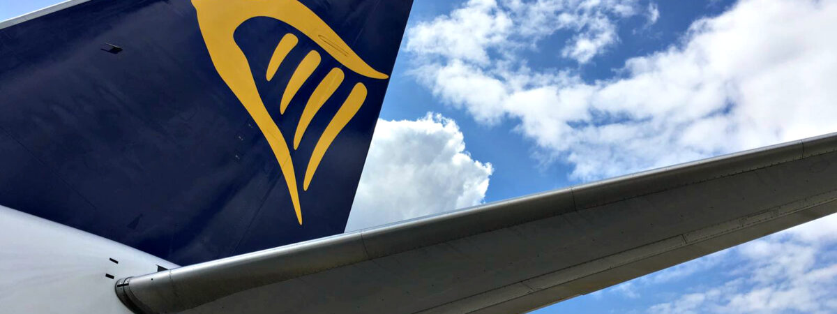 Ryanair -  Denmen Aviation Photography  - cc