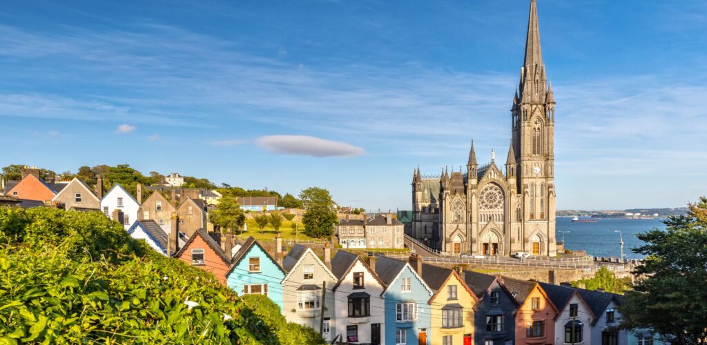 Cobh et sa cathédrale - © susanne2688