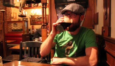 Prenez le temps de vous poser dans un Irish Pub – RyAwesome – cc