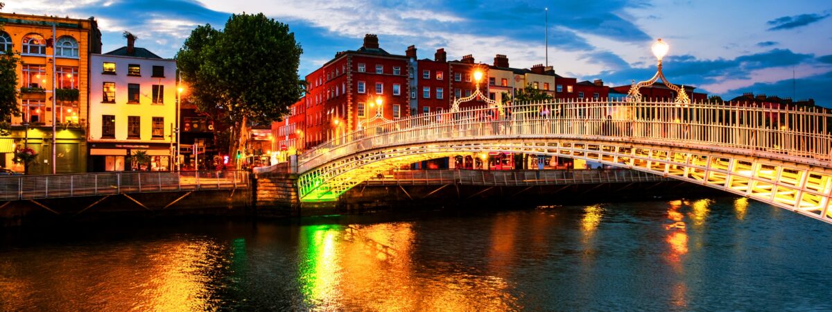 Le Ha'Penny bridge à Dublin - © Madrugada Verde- 