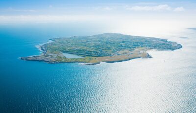 Inisheer dans l'archipel des îles d'Aran - © Gabriela Insuratelu