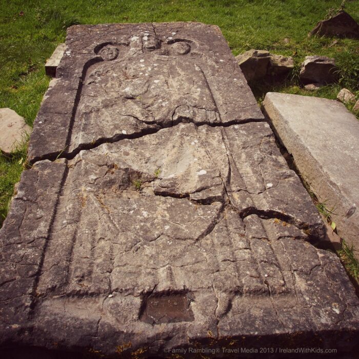 Tombe de Saint Nicolas en Irlande - Jody Halsted - cc