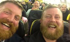 Deux sosies improbables se rencontrent à bord d'un vol Ryanair