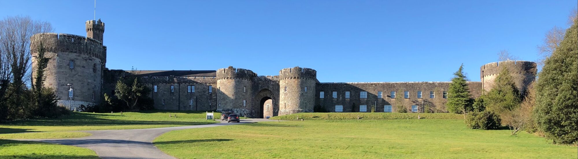 La Glenstal abbey - Jamesanthonyohare - cc