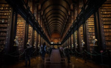 La Vieille bibliothèque de Trinity College à Dublin - © Andres Conema